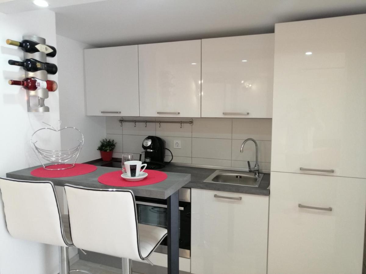 Apartamento App Noel Lucija Exterior foto