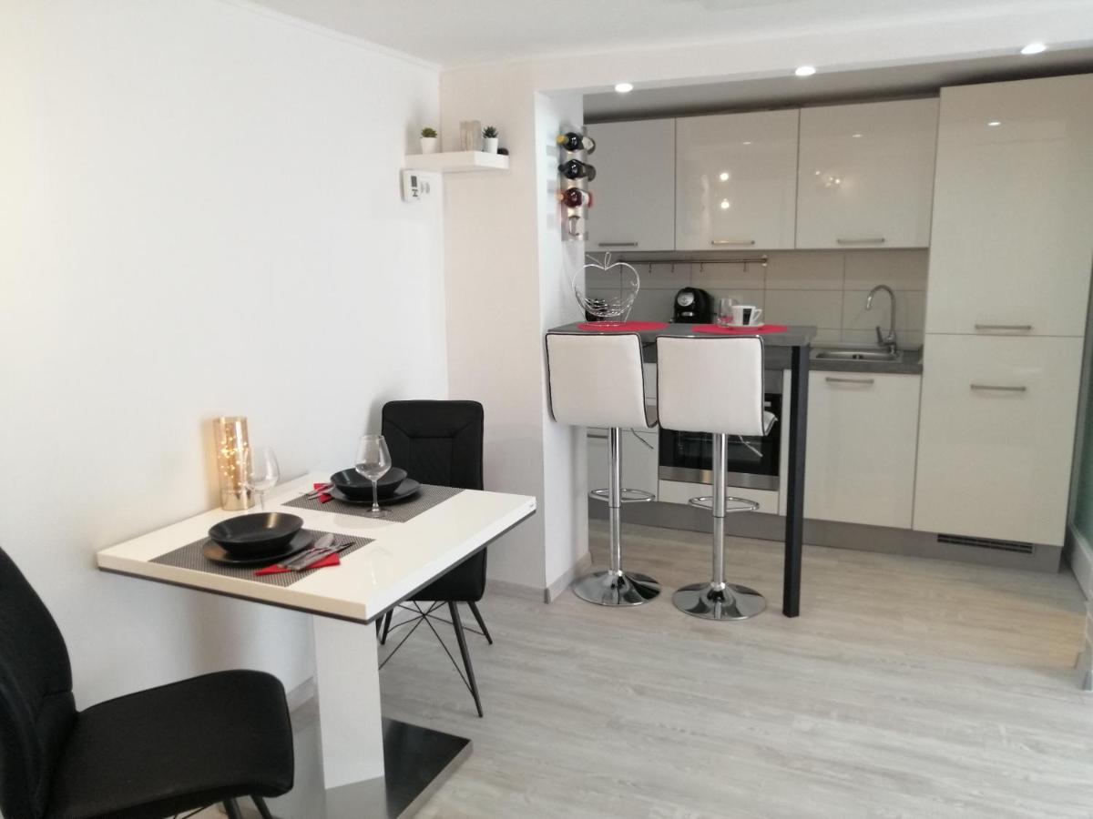 Apartamento App Noel Lucija Exterior foto